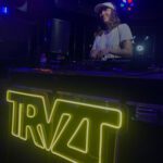 carteles de neon para eventos